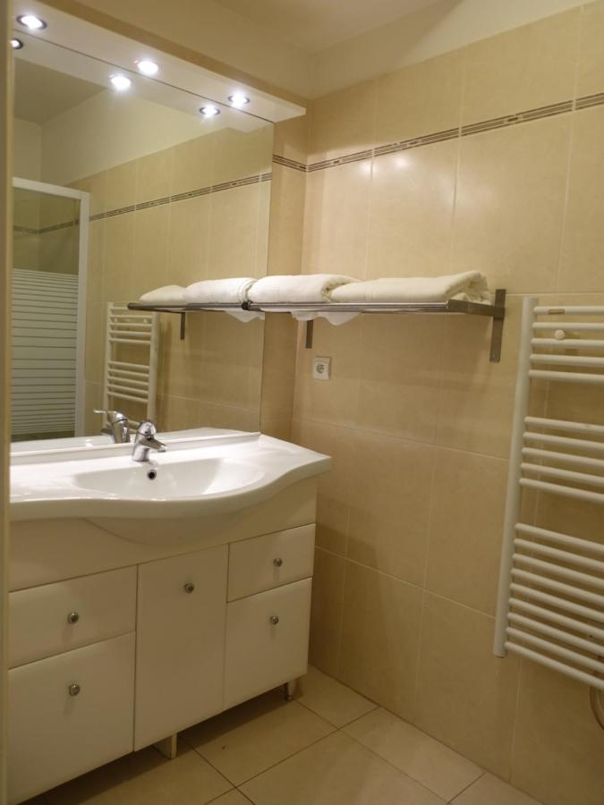 Lovely Appartement With Balcony 5Min Train Station Cannes Exterior foto